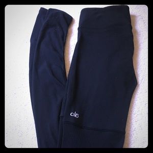 Alo Black on Black goddess leggings
